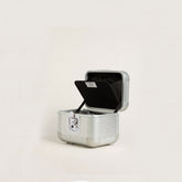 BANK SNEAKERS CASE GOLDEN GOOSE AIRLINES |