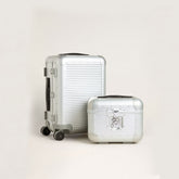 BANK SNEAKERS CASE GOLDEN GOOSE AIRLINES |