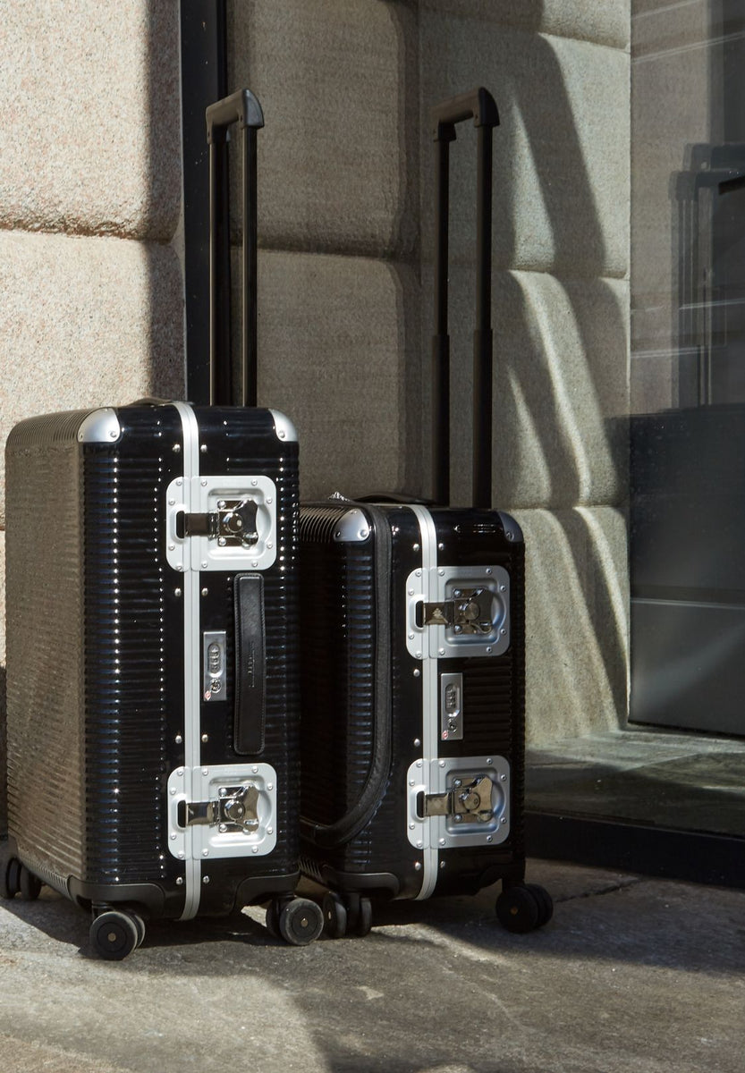 Valise FPM Milano Bank Trunk 110 L Aluminium Noir Mat Roulettes, Taille XL