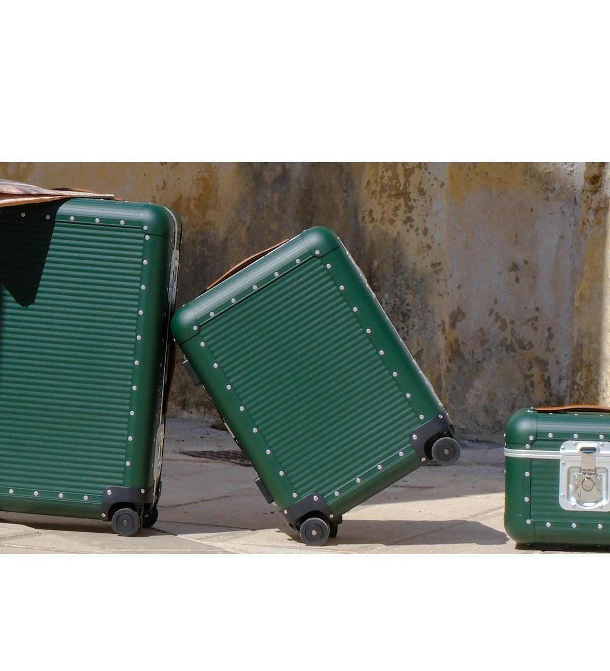 FPM Bank 76 Aluminum Check-In Suitcase | Italy | FPM
